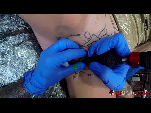 ❤️ Sully Savage oo aad u tattooed ayaa Kintirkeeda ku sawirtay tattoo %so.pornhdvideos.ru ️❤